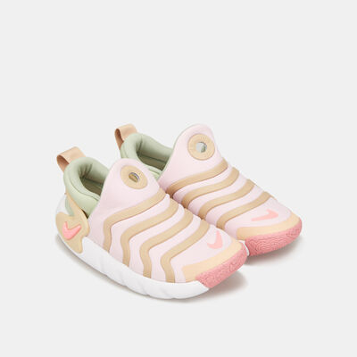 Nike Kids’ Dynamo Go Shoe (Younger Kids) Pink