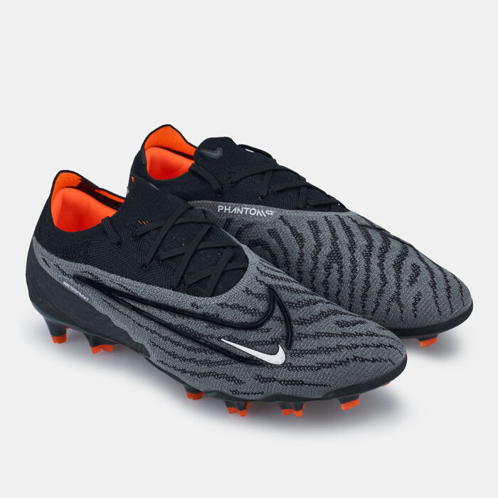 Nike Men’s Gripknit Phantom GX Elite Firm-Ground Football Shoe Black Nike Men’s Gripknit Phantom GX Elite Firm-Ground Football Shoe Black image number 1