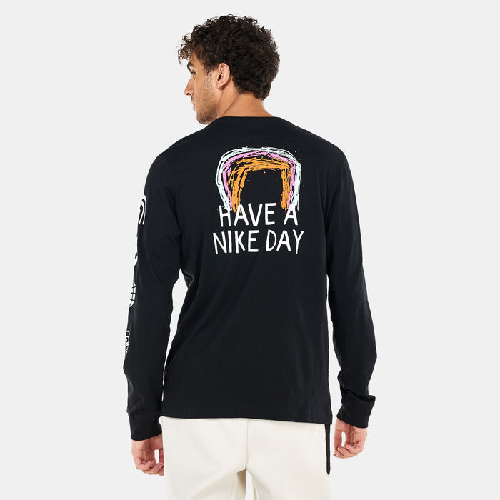 Nike Men's Sportswear Long-Sleeve T-Shirt Black Nike Men's Sportswear Long-Sleeve T-Shirt Black image number 1
