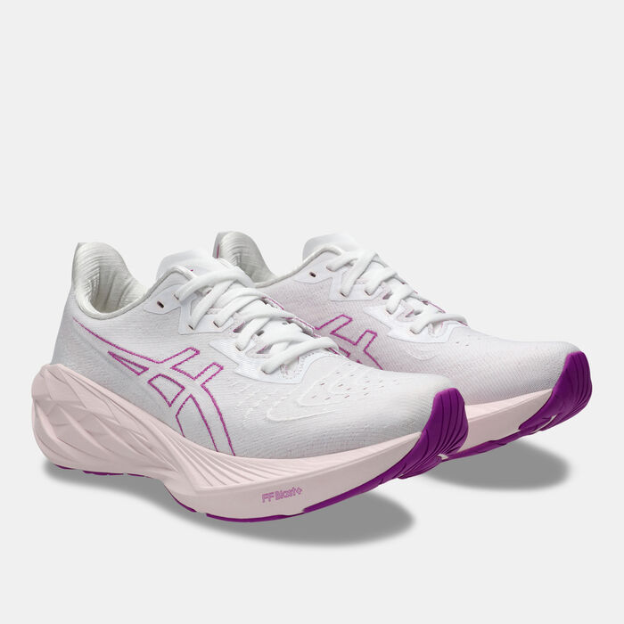 ASICS Women's NOVABLAST 4 Running Shoes White ASICS Women's NOVABLAST 4 Running Shoes White image number 1