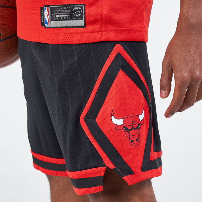 Jordan Men's Chicago Bulls Statement Edition NBA Swingman Shorts Black image number 3