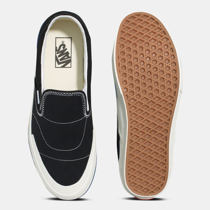 Vans Reconstruct Unisex Slip-On Shoes Black image number 3