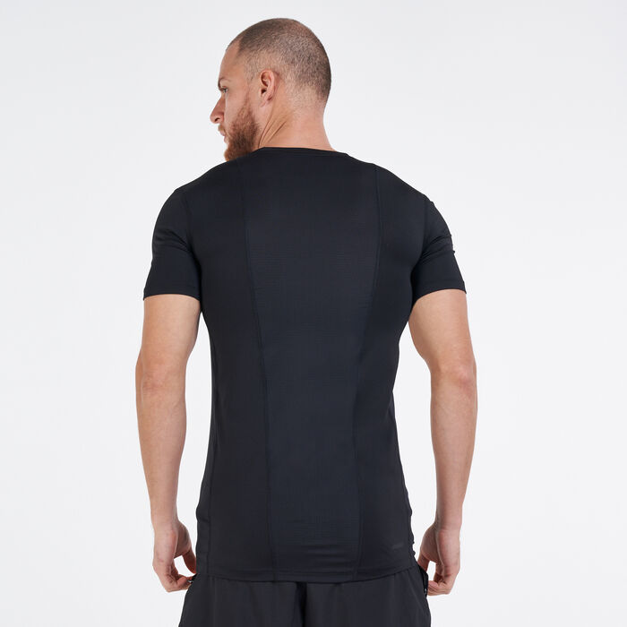adidas Men's Techfit Compression T-Shirt Black adidas Men's Techfit Compression T-Shirt Black image number 1