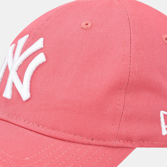 New Era Men's League Essentials 9TWENTY New York Yankees Cap Pink New Era Men's League Essentials 9TWENTY New York Yankees Cap Pink image number 2