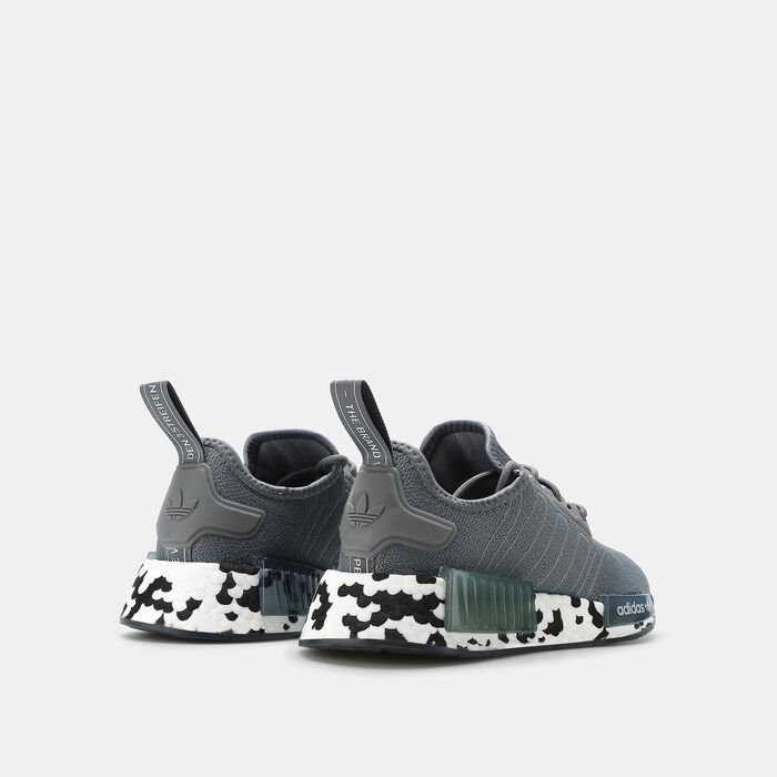 adidas Originals Kids' NMD_R1 Shoe Grey adidas Originals Kids' NMD_R1 Shoe Grey image number 2