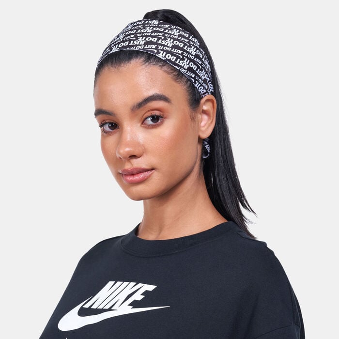 Nike Women's Printed Bandana Head Tie Multi Nike Women's Printed Bandana Head Tie Multi image number 0