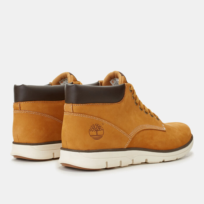 Timberland Men’s Bradstreet Chukka Boots yellow image number 2