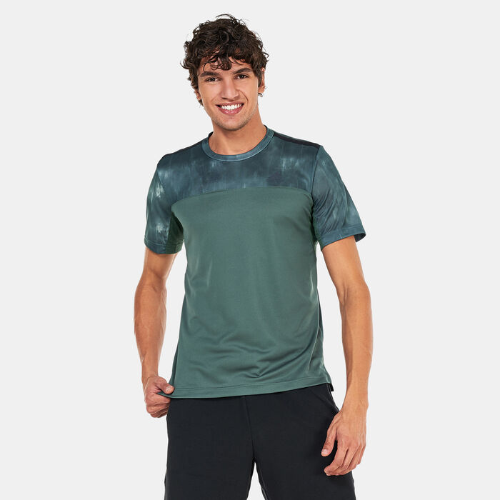 adidas Men's AEROREADY Workout Chalk Print Training T-Shirt Green adidas Men's AEROREADY Workout Chalk Print Training T-Shirt Green image number 0