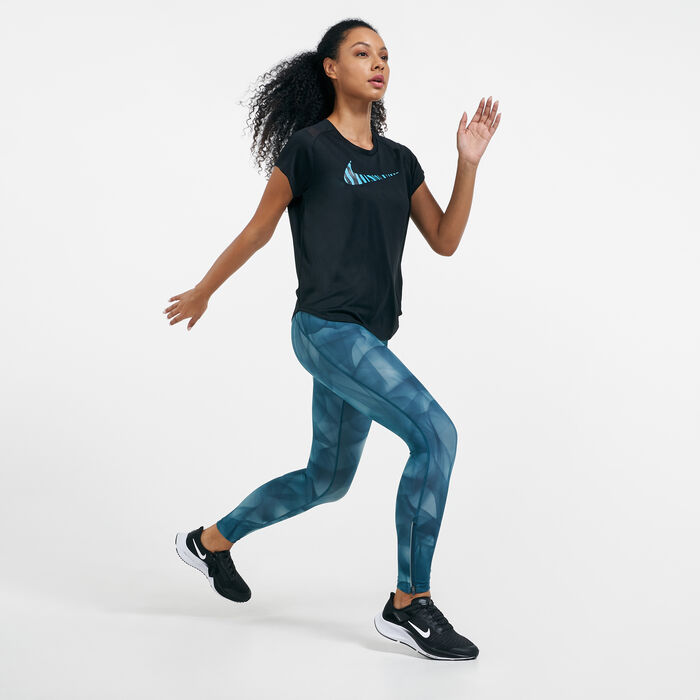 Nike Women's Icon Clash Running T-Shirt Black Nike Women's Icon Clash Running T-Shirt Black image number 2