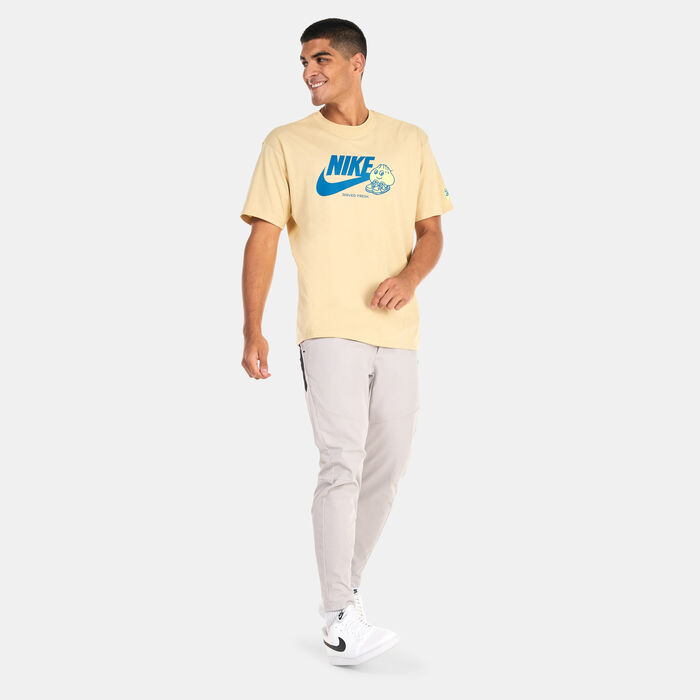 Nike Men's Sportswear Max90 T-Shirt Beige Nike Men's Sportswear Max90 T-Shirt Beige image number 2