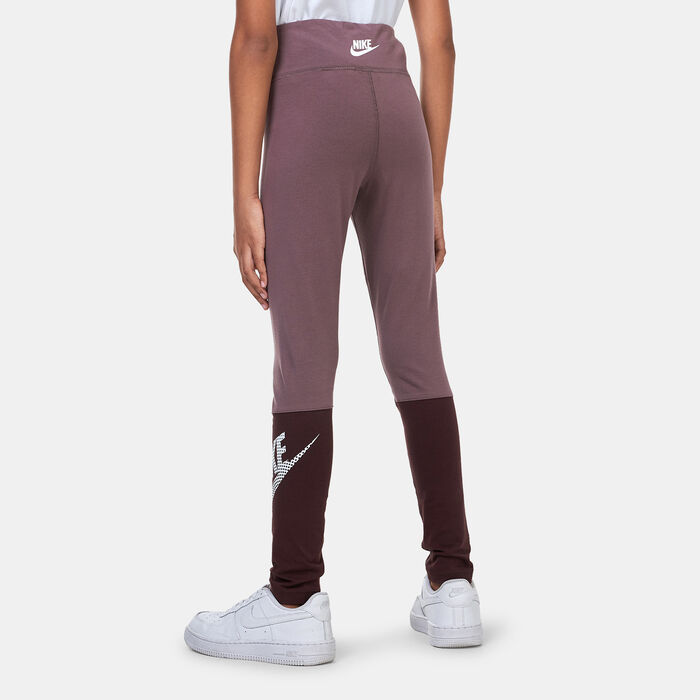 Nike Kids&rsquo; Sportswear Favourites Dance Leggings (Older Kids) Brown image number 3