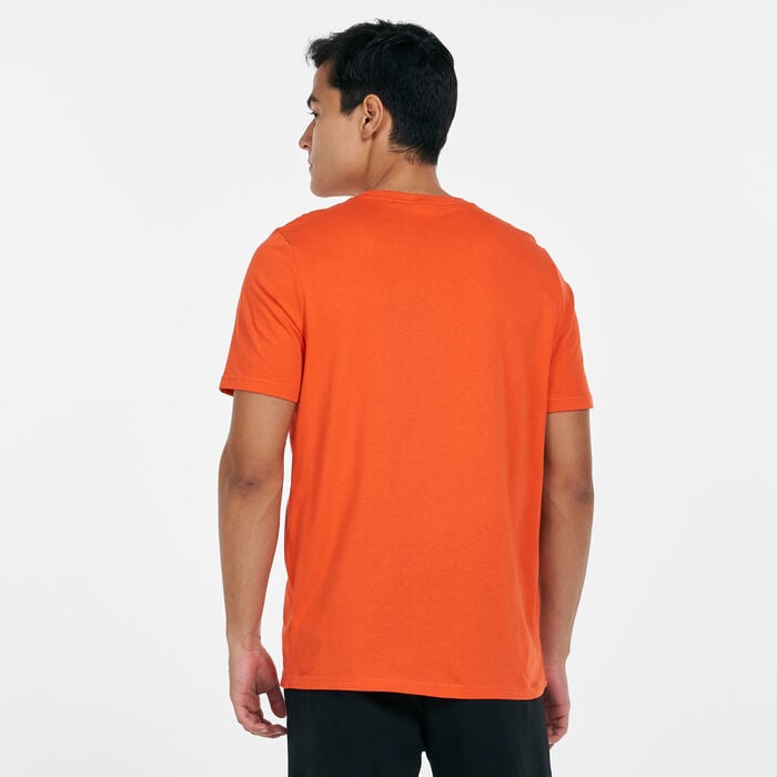 PUMA Men's Logo Play T-Shirt Orange PUMA Men's Logo Play T-Shirt Orange image number 1