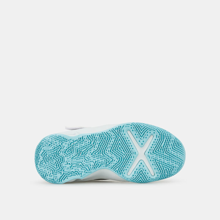 Nike Kids' Team Hustle D 10 FlyEase Shoe (Older Kids) White Nike Kids' Team Hustle D 10 FlyEase Shoe (Older Kids) White image number 3