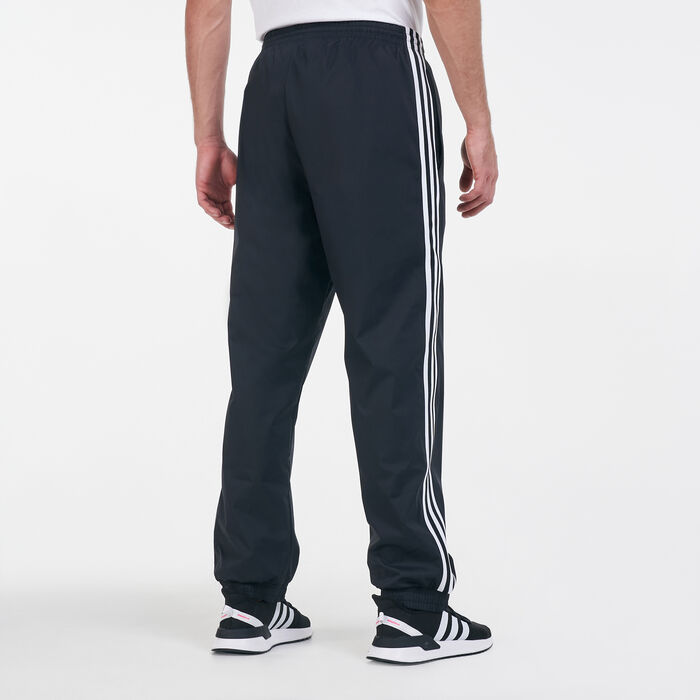 adidas Originals Men's Adicolor 3D Trefoil 3-Stripes Track Pants Black adidas Originals Men's Adicolor 3D Trefoil 3-Stripes Track Pants Black image number 1