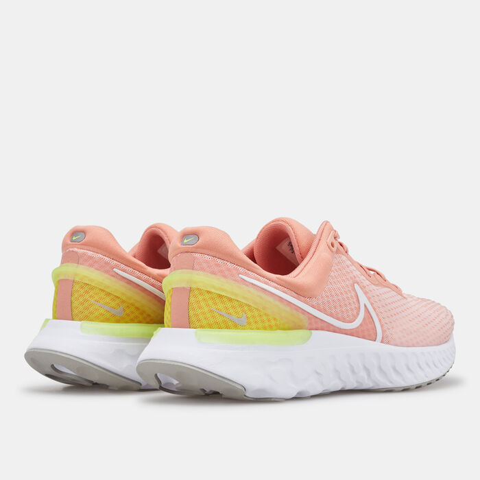 Nike Women's React Miler 3 Road Running Shoe Orange image number 3