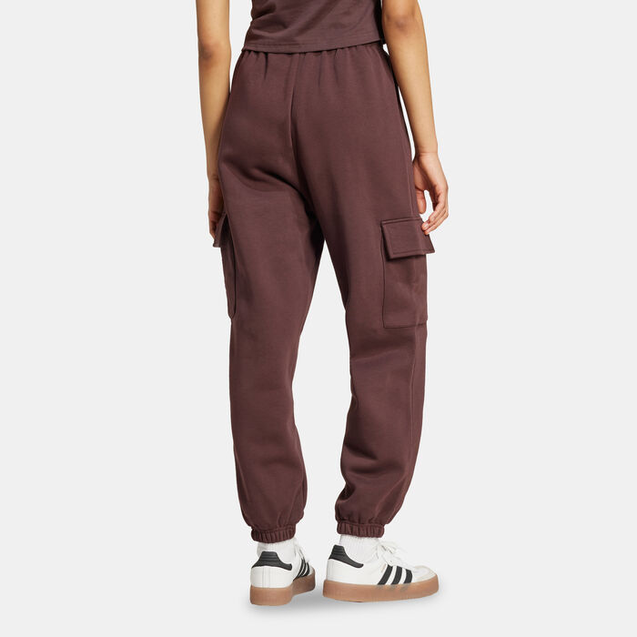 adidas Originals Women's Essentials Fleece Cargo Joggers Brown adidas Originals Women's Essentials Fleece Cargo Joggers Brown image number 1
