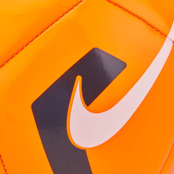 Nike Pitch Training Football Orange Nike Pitch Training Football Orange image number 2