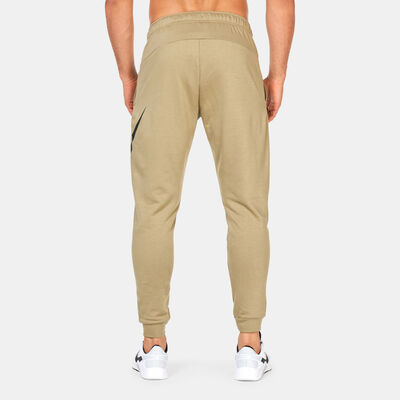 Nike Men's Dri-FIT Dry Graphic Tapered Training Pants Beige