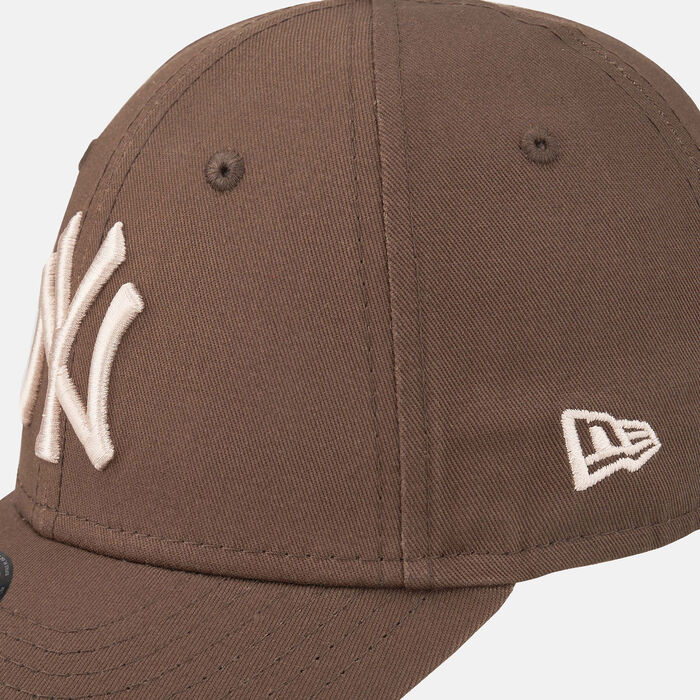 New Era Kids' League Essentials 9FORTY New York Yankees Cap Brown New Era Kids' League Essentials 9FORTY New York Yankees Cap Brown image number 2