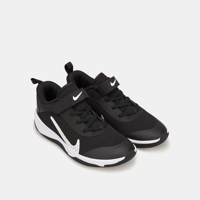 Nike Kids' Omni Multi-Court Shoes Black image number 1