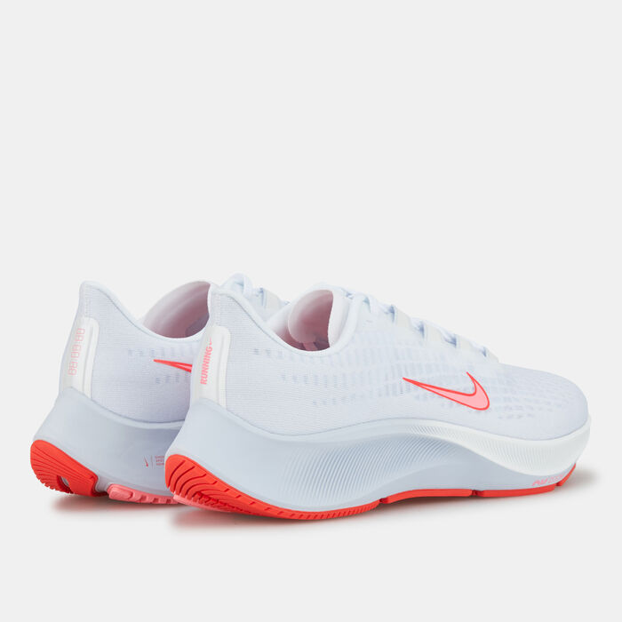 Nike Women's Air Zoom Pegasus 37 Shoe White Nike Women's Air Zoom Pegasus 37 Shoe White image number 3