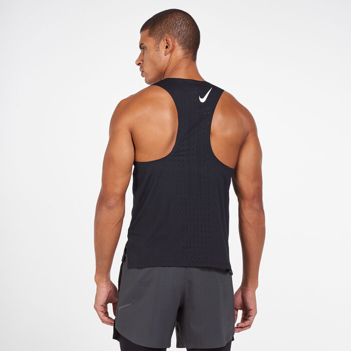 Nike Men's AeroSwift Vest Black Nike Men's AeroSwift Vest Black image number 1