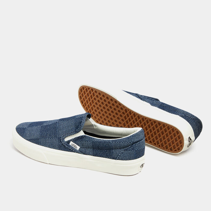 Vans Classic Slip-On Unisex Shoes Blue image number 2