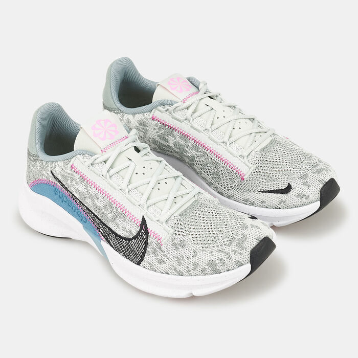 Nike Women's SuperRep Go 3 Flyknit Next Nature Training Shoe Grey image number 2