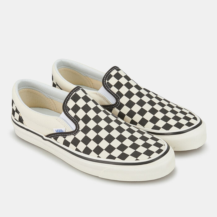 Vans Classic Slip-On 98 Dx Unisex Shoe Black Vans Classic Slip-On 98 Dx Unisex Shoe Black image number 1