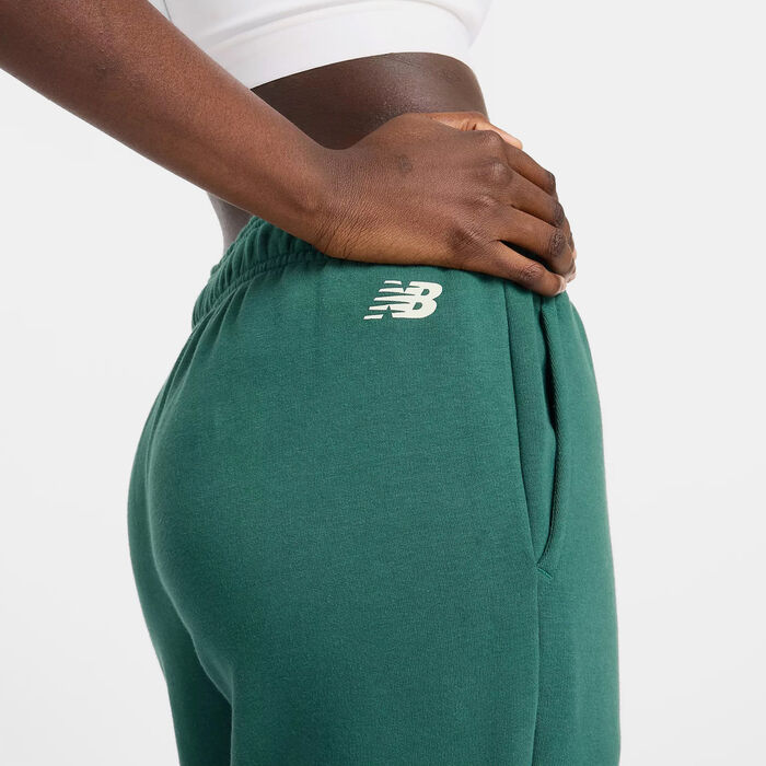 New Balance Women's Seasonal Graphic Sweatpants Green image number 4