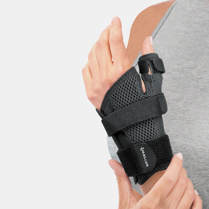 Mueller Thumb Stabilizer (One Size) Multi Mueller Thumb Stabilizer (One Size) Multi image number 1
