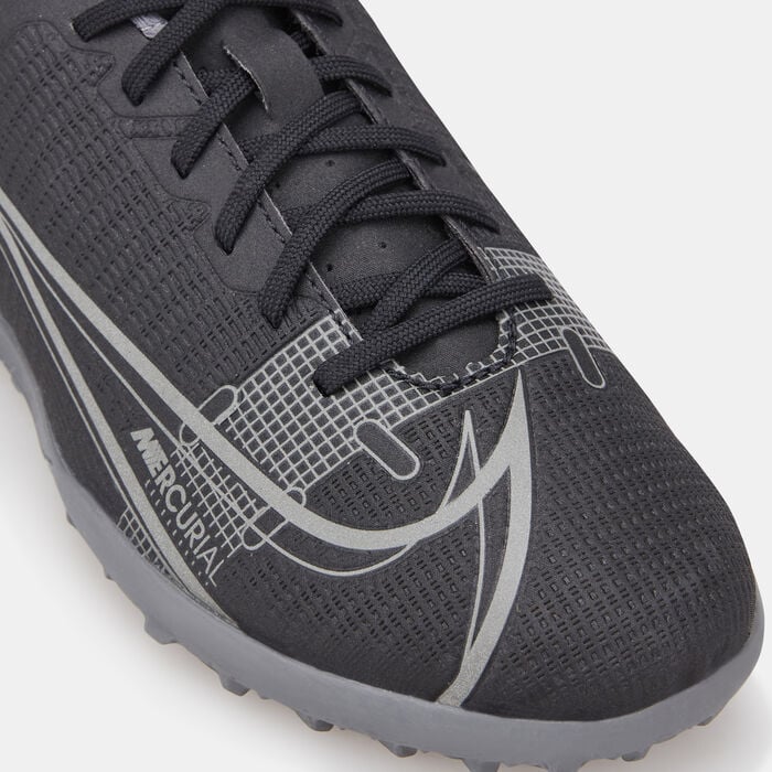 Nike Kids' Vapor 14 Club Turf Ground Football Shoe Grey Nike Kids' Vapor 14 Club Turf Ground Football Shoe Grey image number 4