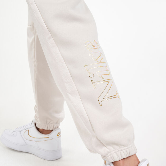 Nike Women's Sportswear Icon Clash Sweatpants Ivory Nike Women's Sportswear Icon Clash Sweatpants Ivory image number 3