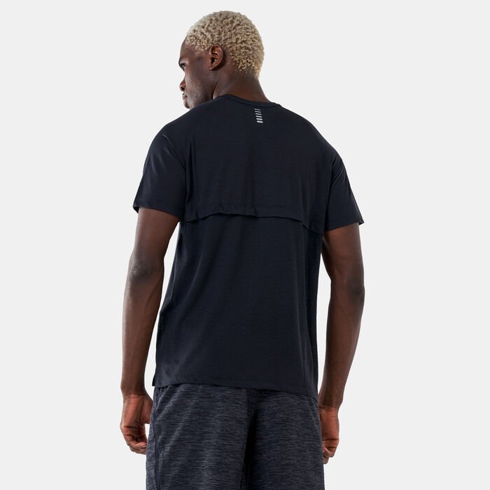 Under Armour Men's Streaker Run T-Shirt Black Under Armour Men's Streaker Run T-Shirt Black image number 1