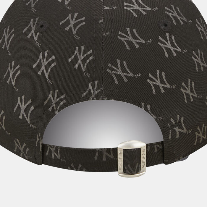 New Era Men's Monogram 9FORTY New York Yankees Cap Black New Era Men's Monogram 9FORTY New York Yankees Cap Black image number 1