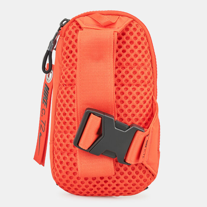 Nike Men's Basketball Essentials Crossbody Bag (1L) Red Nike Men's Basketball Essentials Crossbody Bag (1L) Red image number 1