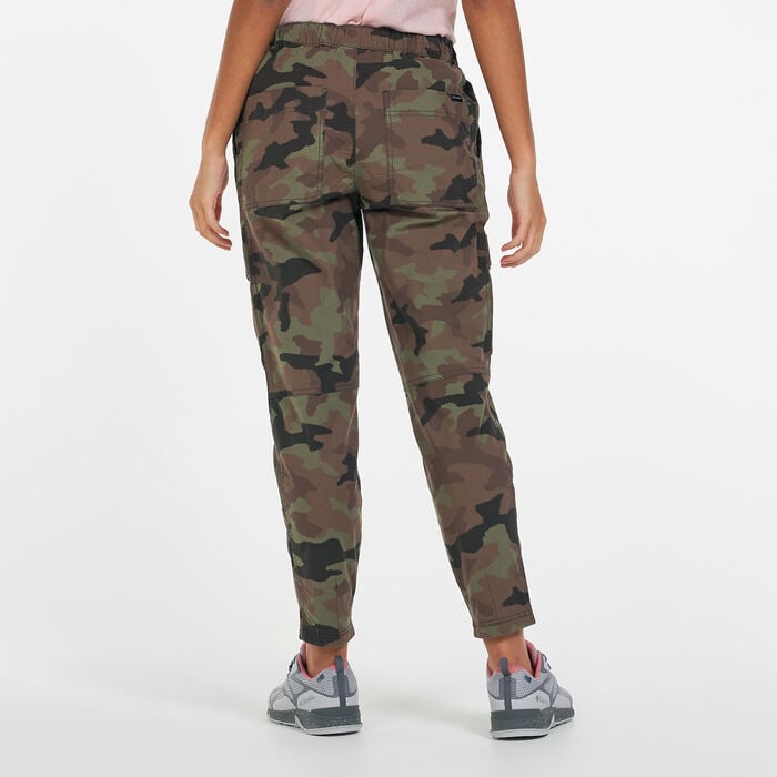 Columbia Women's Wallowa™ Cargo Pants Green Columbia Women's Wallowa™ Cargo Pants Green image number 1