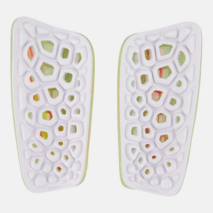 Nike Mercurial Superlock LT Shin Guards White Nike Mercurial Superlock LT Shin Guards White image number 2