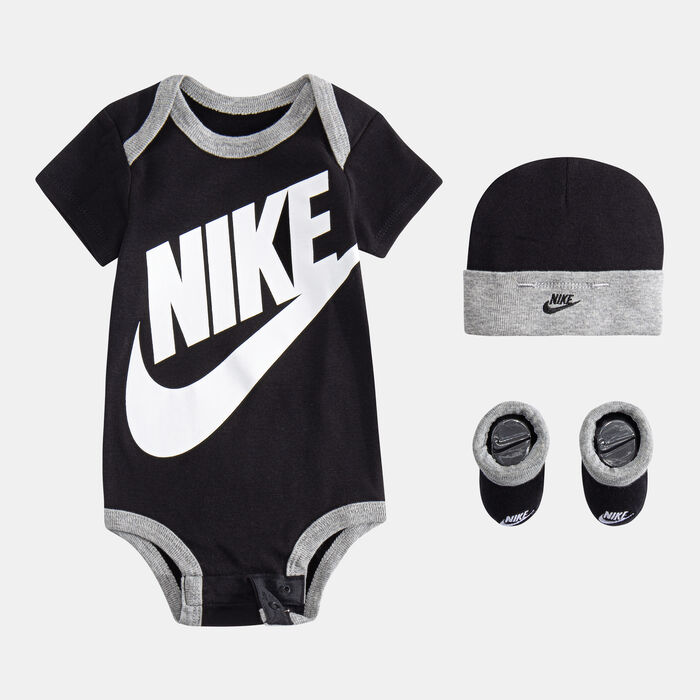 Nike Kids' 3-Piece Set Black Nike Kids' 3-Piece Set Black image number 0