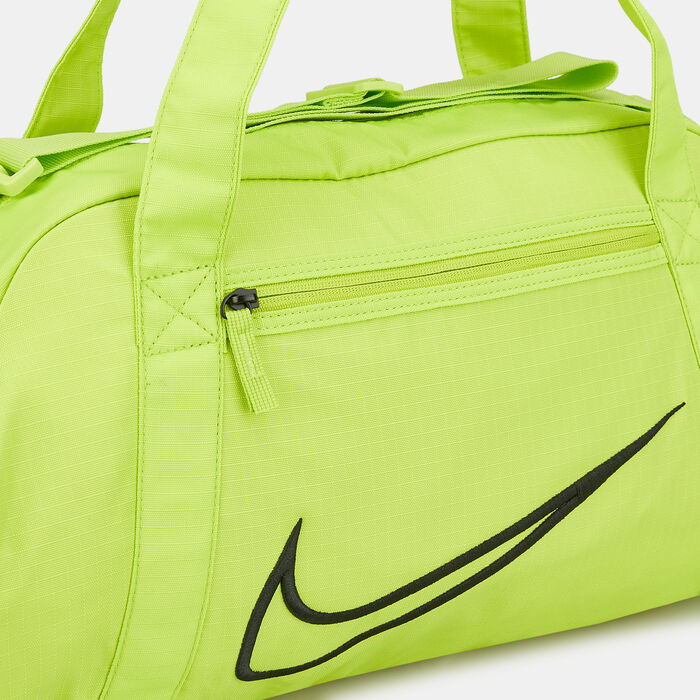 Nike Women's Gym Club Training Duffel Bag (24L) Nike Women's Gym Club Training Duffel Bag (24L) image number 3