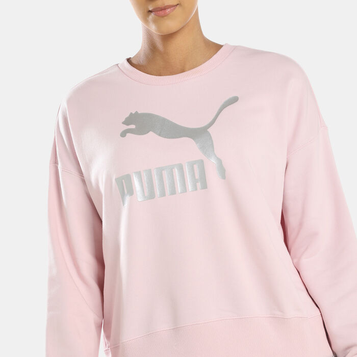 PUMA Women's Classics Metallic Logo Sweatshirt Pink PUMA Women's Classics Metallic Logo Sweatshirt Pink image number 3