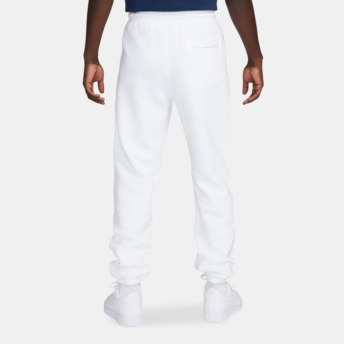 Nike Men's Club Fleece Cuffed Trousers White Nike Men's Club Fleece Cuffed Trousers White image number 1