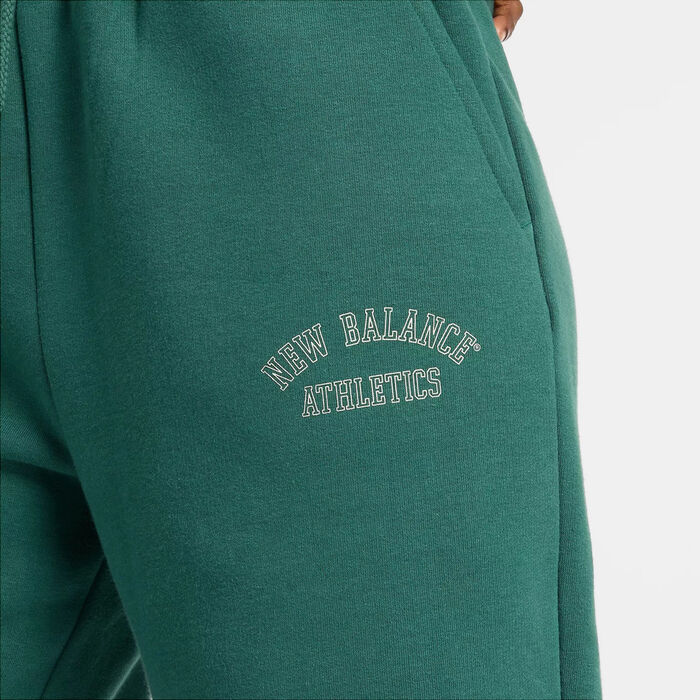 New Balance Women's Seasonal Graphic Sweatpants Green image number 5