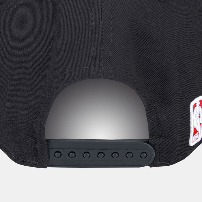 New Era Men's Chicago Bulls Logo 9FIFTY Cap Black New Era Men's Chicago Bulls Logo 9FIFTY Cap Black image number 1