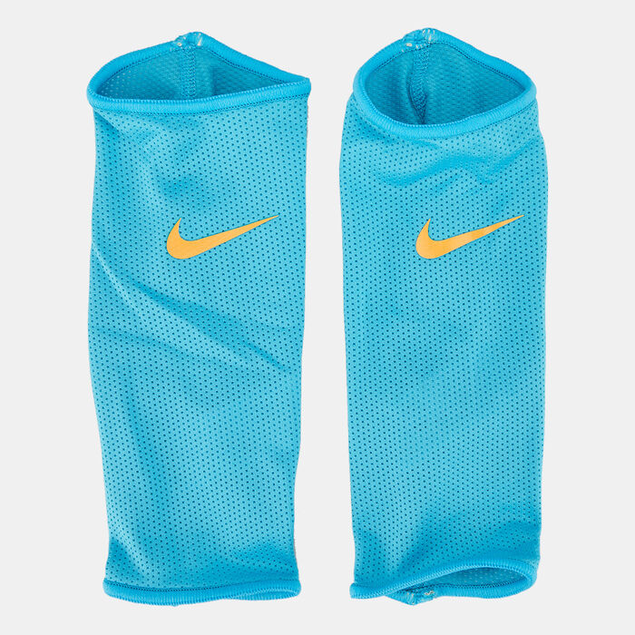 Nike Men’s Mercurial Lite Football Shin Guards Blue Nike Men’s Mercurial Lite Football Shin Guards Blue image number 2