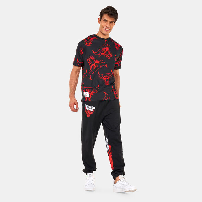 New Era NBA Printed Neon Chicago Bulls T-Shirt Black New Era NBA Printed Neon Chicago Bulls T-Shirt Black image number 2