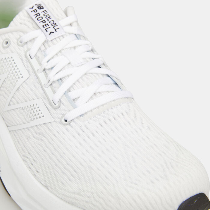 New Balance Men's FuelCell Propel Running Shoes White image number 4