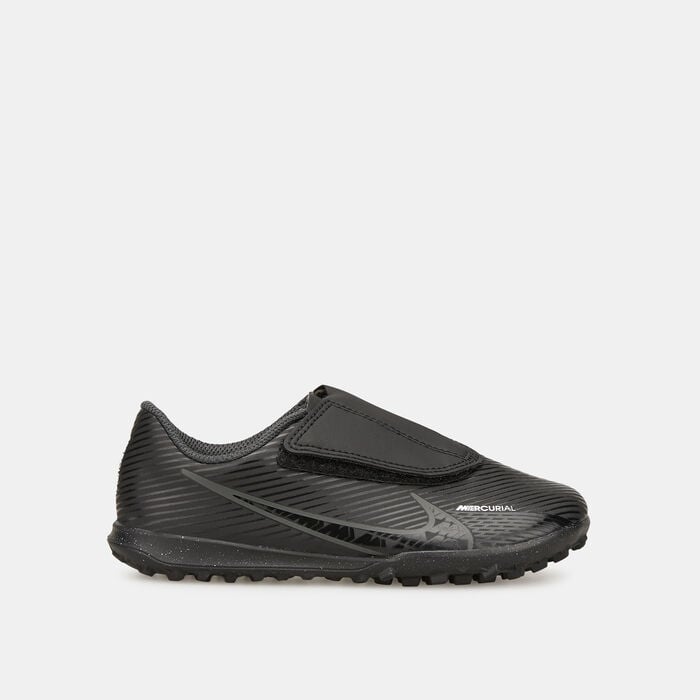 Nike Kids' Mercurial Vapor 15 Club Turf Ground Football Shoe (Younger Kids) Black Nike Kids' Mercurial Vapor 15 Club Turf Ground Football Shoe (Younger Kids) Black image number 0