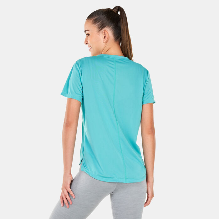 Nike Women's Dri-FIT Swoosh Run T-Shirt Green image number 1