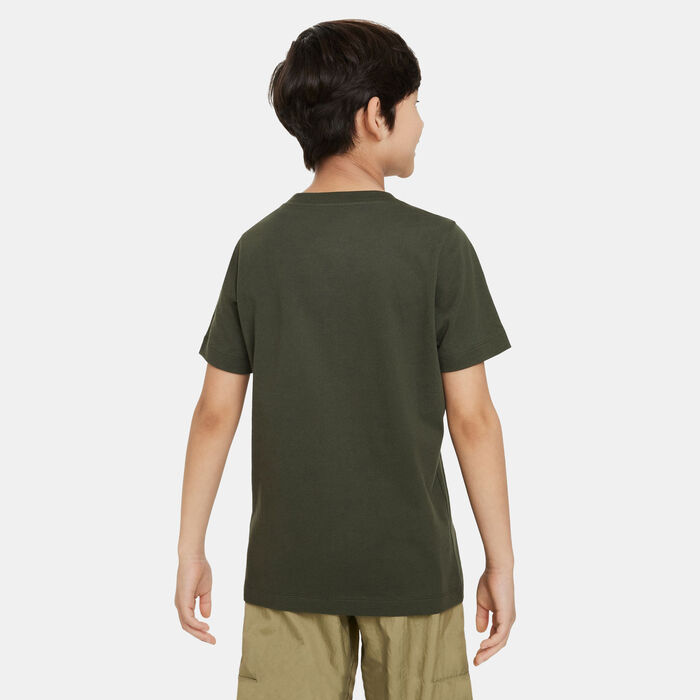 Nike Kids' Sportswear T-Shirt (Older Kids) Green Nike Kids' Sportswear T-Shirt (Older Kids) Green image number 1